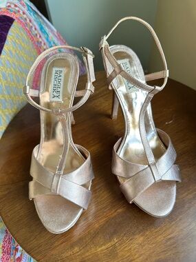 Badgley Mischka Rose Gold Metallic Leather Strappy Stiletto Sandals - Size 8M